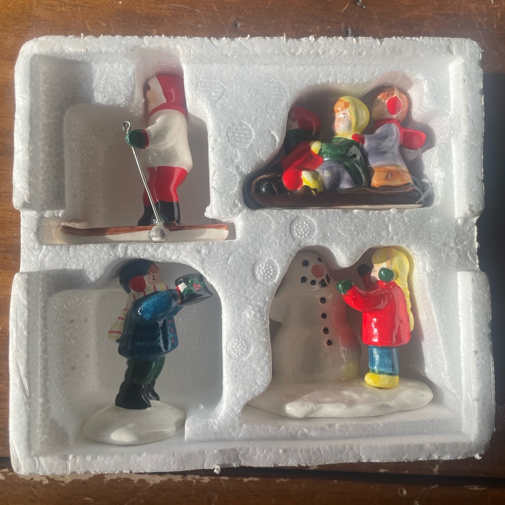 Department 56 Snow Village Snow Kids Children Set Of 4 Ceramic Figurines